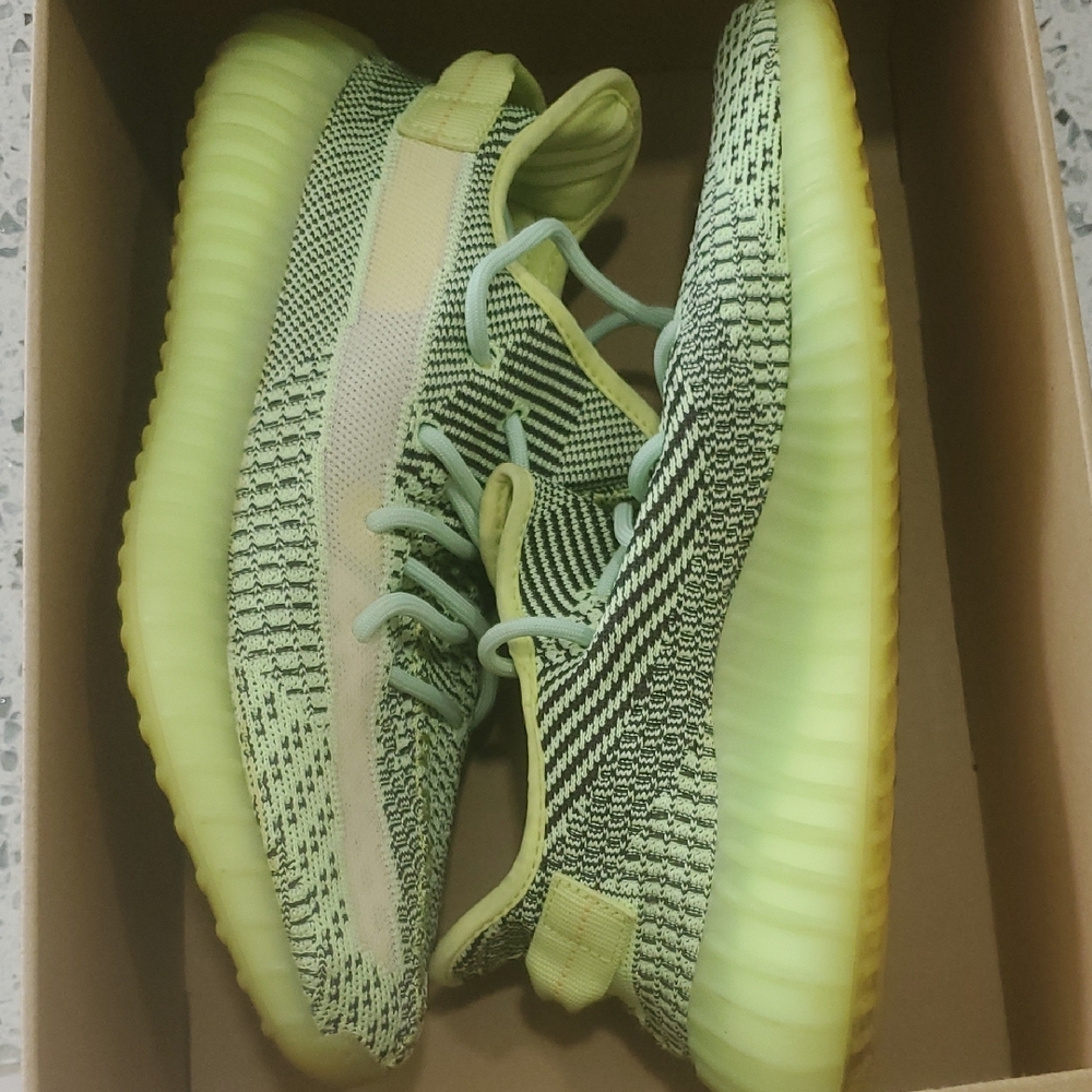 Adidas Yeezy Boost 350 Lime/green Mens Sz 11